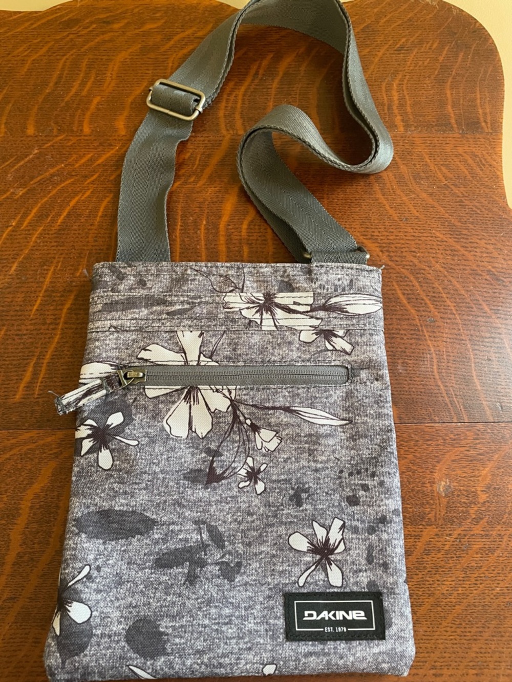 Dakine Grey Floral Crossbody Bag